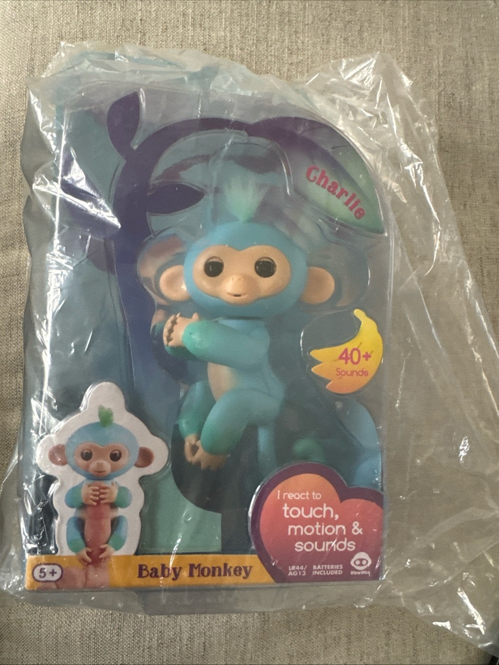 Fingerlings Baby Monkey - Charlie two tone blue green new sealed